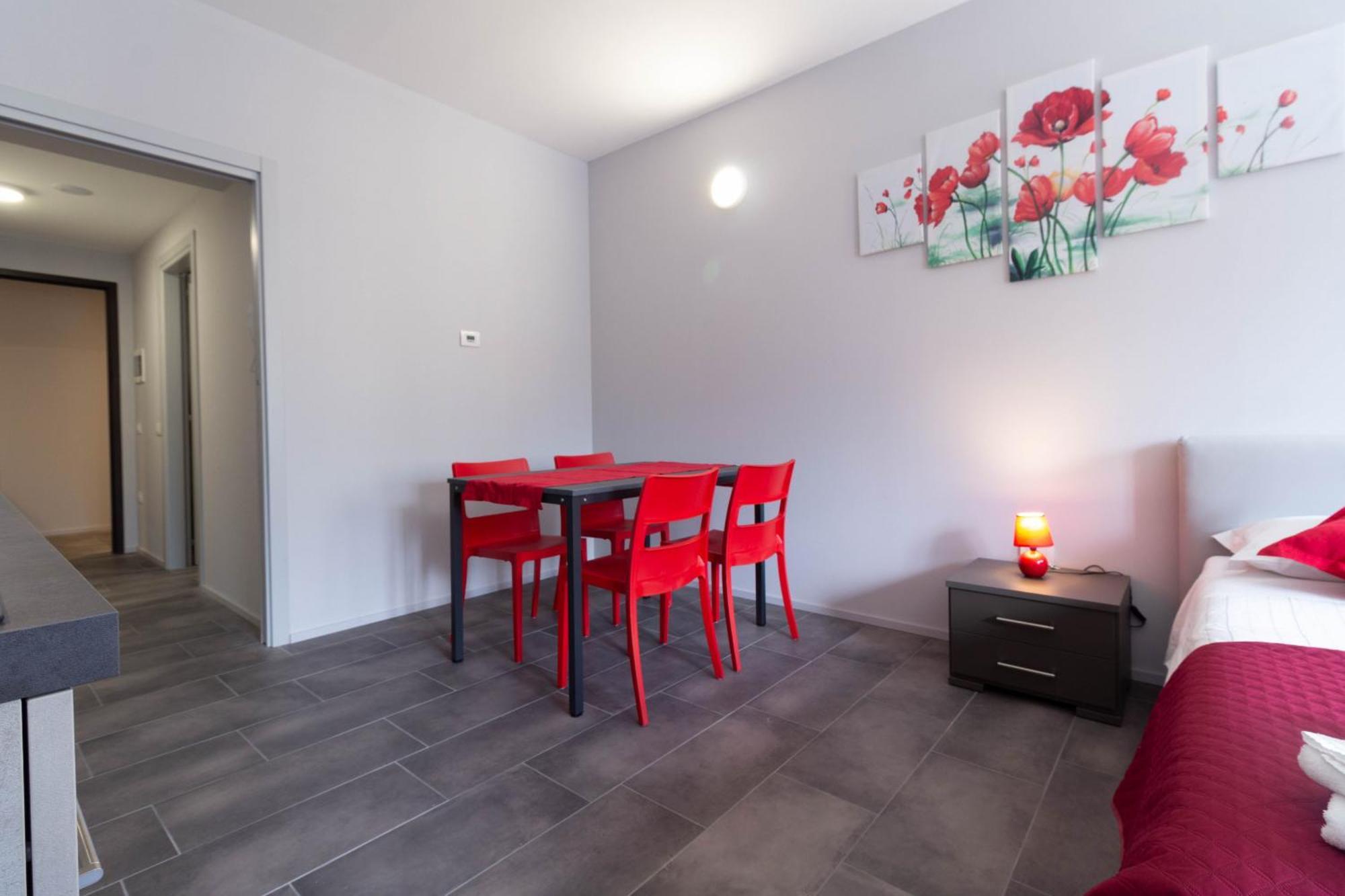 Papavero Apartment - Affitti Brevi Italia Lecco Exterior foto